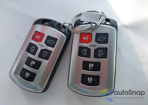 2015 Toyota Sienna Limited Premium 7 Passenger из США, поврежденный, VIN 5TDYK3DC1FS587849